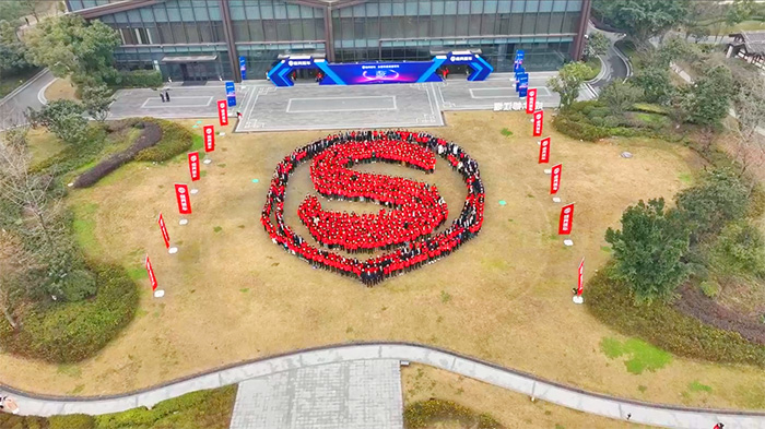 盛昊篷車:全面煥新品牌形象 助力中國篷車“進化”革新 盛昊篷車:全面煥新品牌形象 助力中國篷車“進化”革新