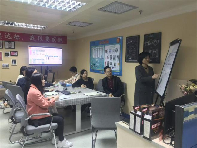 技術賦能未來:周怡丹女士的智能化通信之路 技術賦能未來:周怡丹女士的智能化通信之路