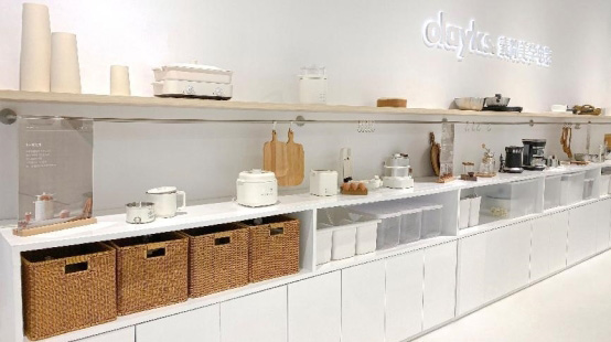 olayks立時攜手品牌全球代言人侯明昊開啟品牌新紀元 olayks立時攜手品牌全球代言人侯明昊開啟品牌新紀元